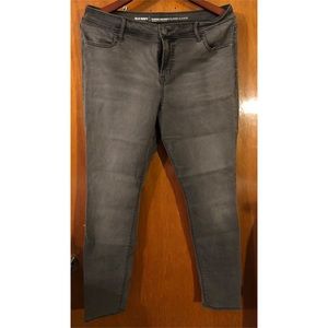 Grey Old Navy jeans